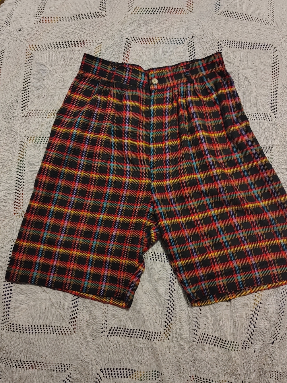 Vintage Multicolor Plaid Bermuda Shorts